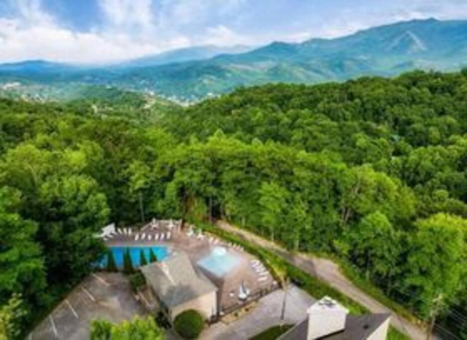 Views & Fireplace - Minutes To Gburg And Ober - Condo Gatlinburg Luaran gambar