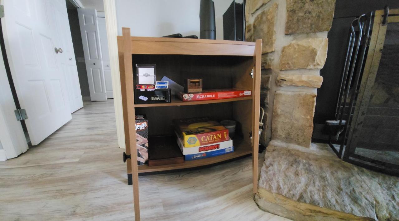 Views & Fireplace - Minutes To Gburg And Ober - Condo Gatlinburg Luaran gambar