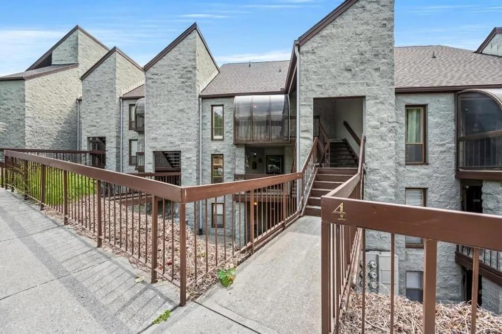 Views & Fireplace - Minutes To Gburg And Ober - Condo Gatlinburg Luaran gambar